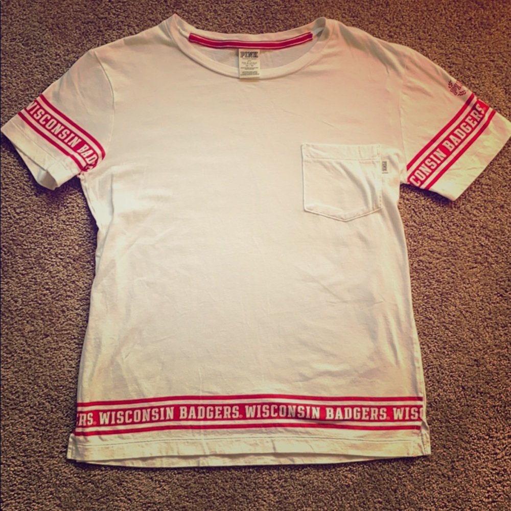 PINK Wisconsin Badgers Tshirt